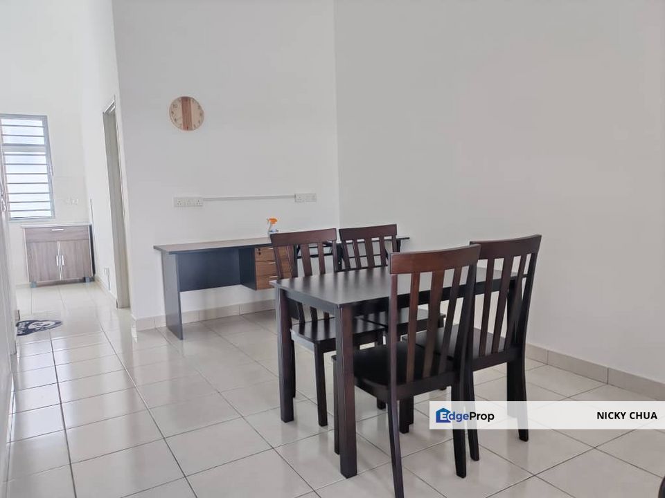 Fully Furnish Rimbun Aman Single Storey 4 aircon near to Gateway , Kepayang , Seremban 2 , 1 min to plus highway , Negeri Sembilan, Seremban