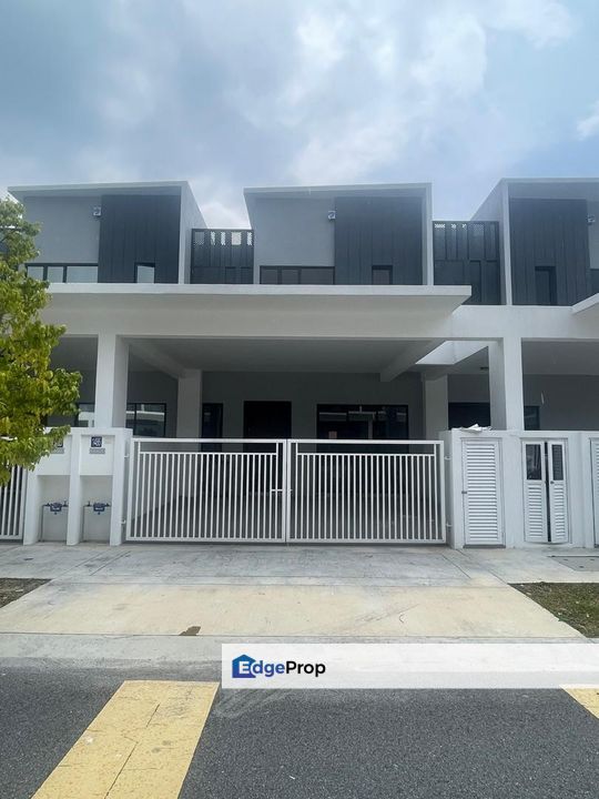 Resort Residence 2,Bandar Sri Sendayan, Negeri Sembilan, Seremban