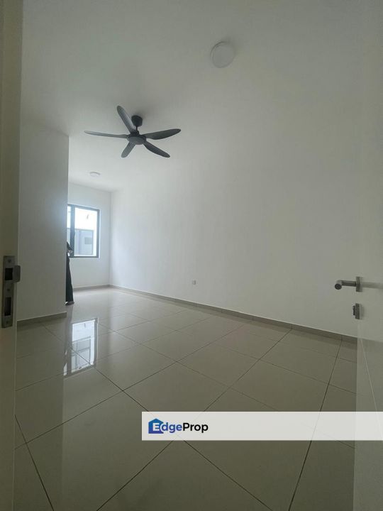 Resort Residence 2,Bandar Sri Sendayan, Negeri Sembilan, Seremban