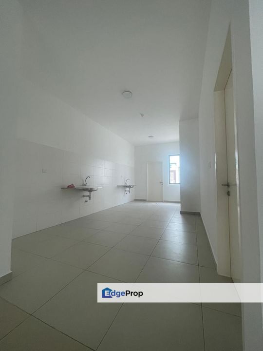 Resort Residence 2,Bandar Sri Sendayan, Negeri Sembilan, Seremban