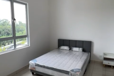 Safira Apartment, Seremban 2