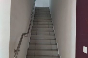 HIJAYU 3A @ BANDAR SRI SENDAYAN