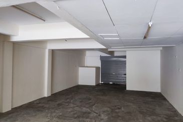 Oakland Commercial Centre