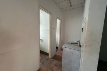 Biz Avenue Seremban 2