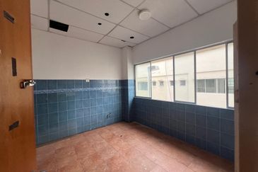 Biz Avenue Seremban 2