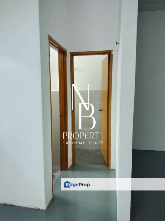 Mydin Area First Floor Shop Lot Need To Rent, Negeri Sembilan, Seremban