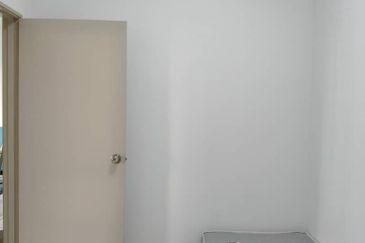 Safira Apartment, Seremban 2