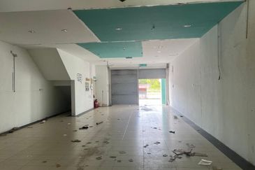 Sri Pinang Seremban Ground Floor Shop For Rent 