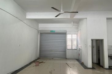 Sri Pinang Seremban Ground Floor Shop For Rent 