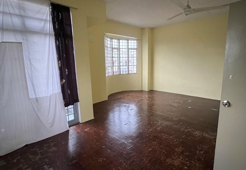 TAMAN BUKIT KEPAYANG C