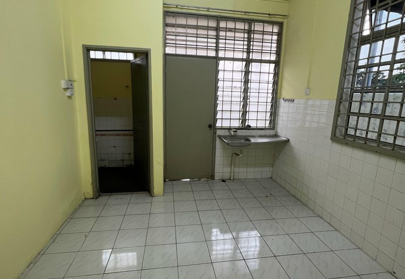 TAMAN BUKIT KEPAYANG C