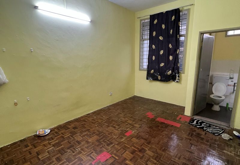 TAMAN BUKIT KEPAYANG C