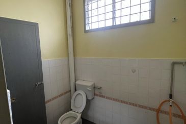 TAMAN BUKIT KEPAYANG C