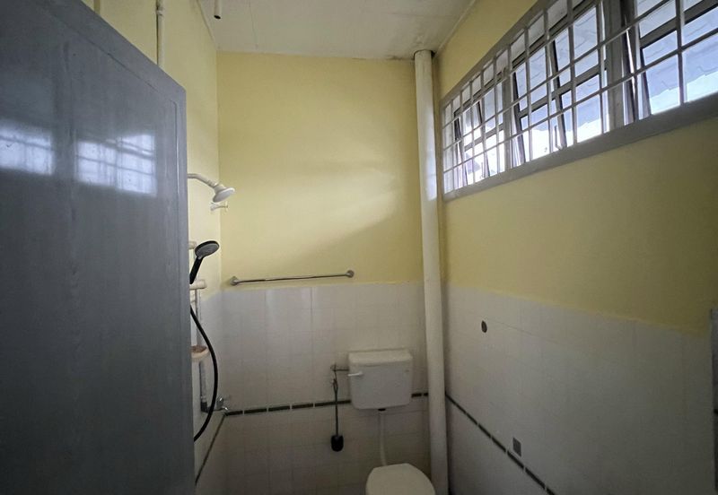 TAMAN BUKIT KEPAYANG C