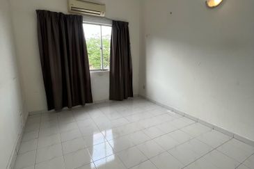 CENTRAL PARK (SEREMBAN 2)