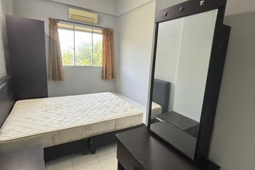 LE COURTS DESA TAMBUN