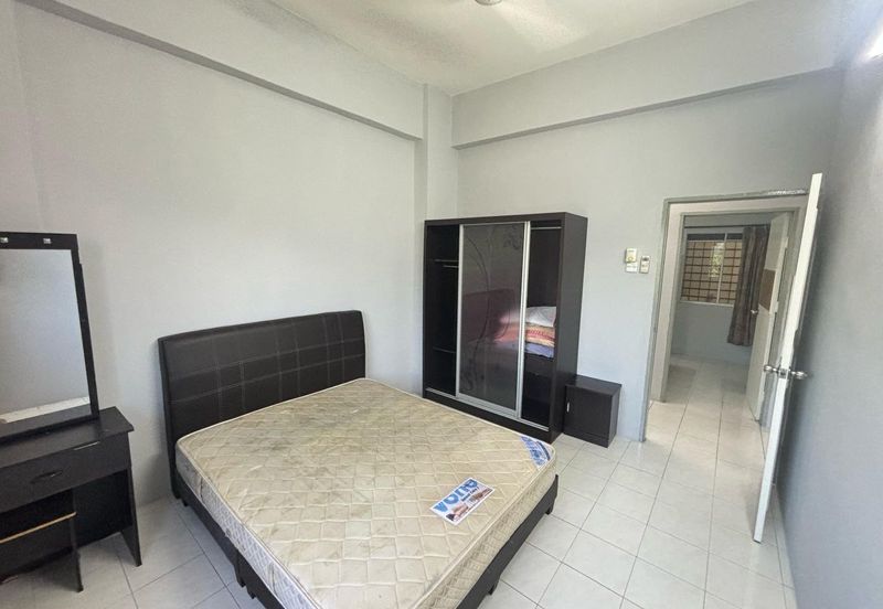 LE COURTS DESA TAMBUN