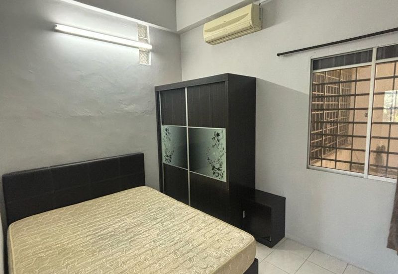 LE COURTS DESA TAMBUN