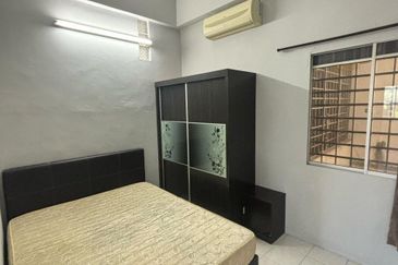 LE COURTS DESA TAMBUN