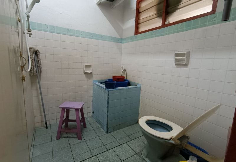 TAMAN BANDAR BARU MENGLEMBU