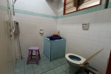 TAMAN BANDAR BARU MENGLEMBU