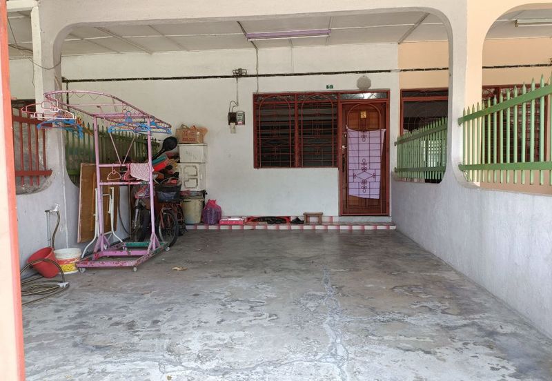 TAMAN BANDAR BARU MENGLEMBU