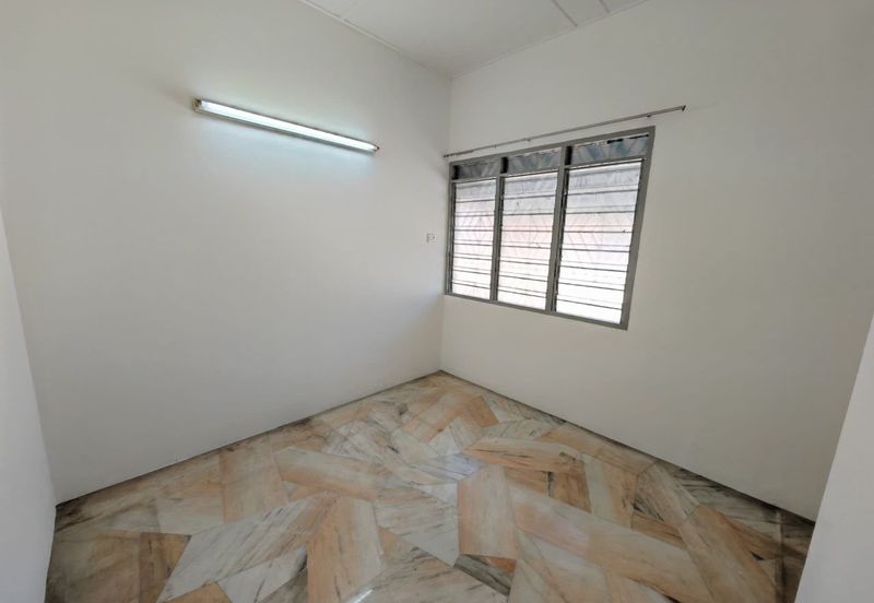 Taman Pengkalan Barat