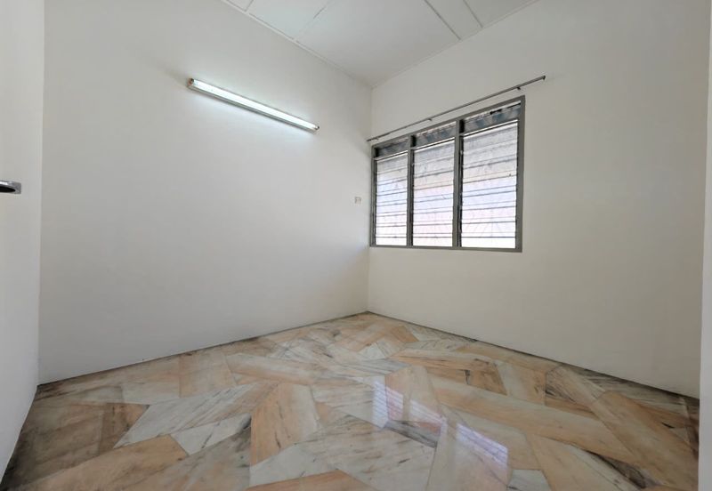 Taman Pengkalan Barat