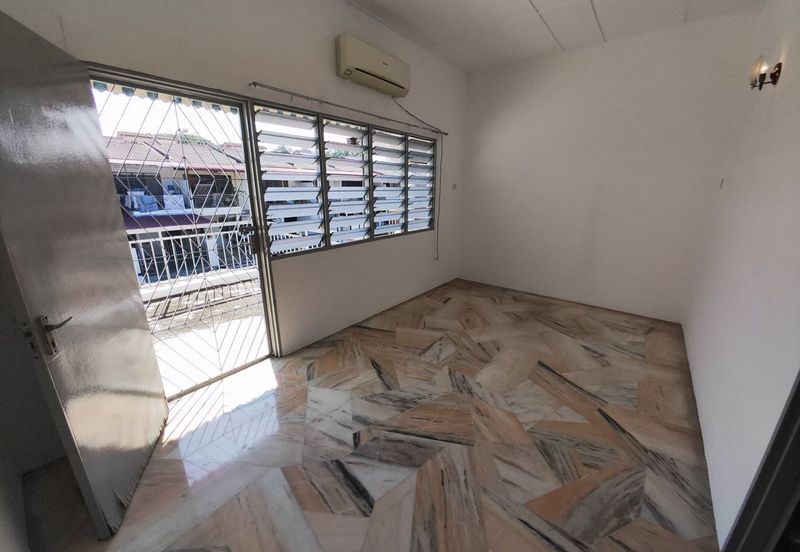 Taman Pengkalan Barat