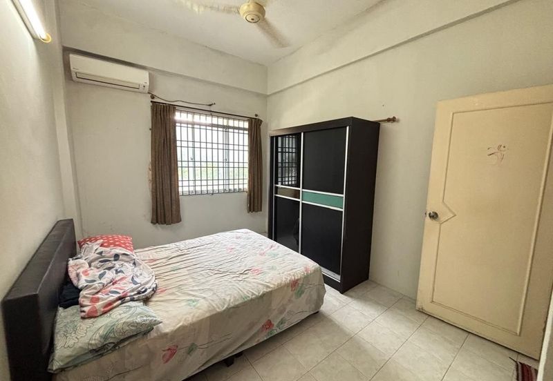 LE COURTS DESA TAMBUN