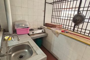 LE COURTS DESA TAMBUN