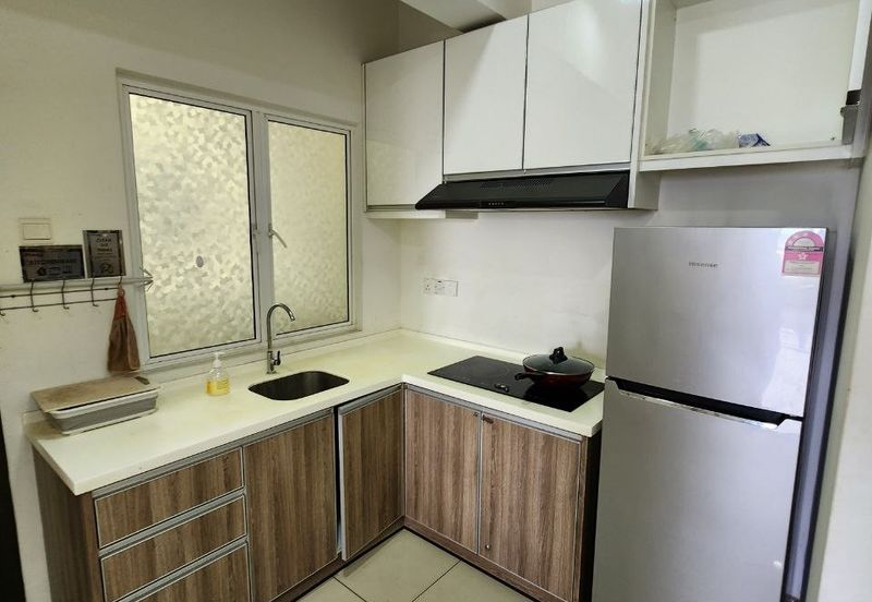 THE MAJESTIC (IMPERIAL & MAJESTIC)