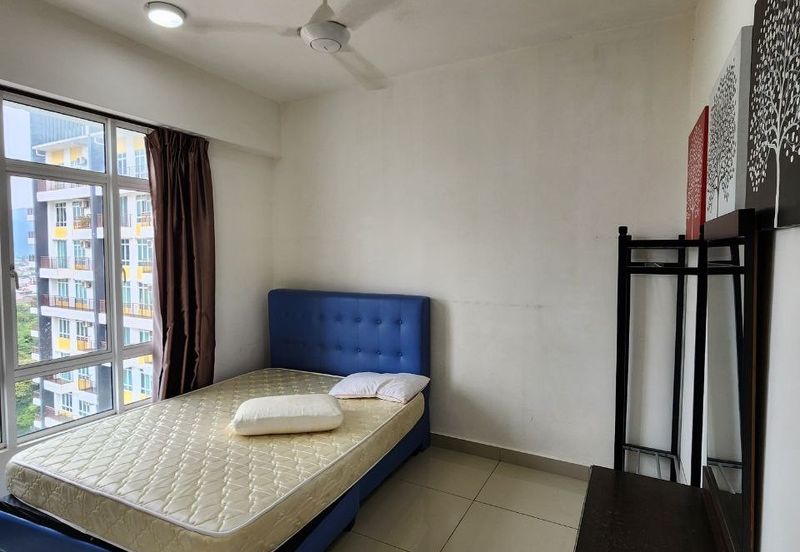 THE MAJESTIC (IMPERIAL & MAJESTIC)