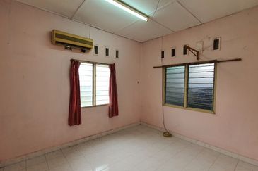 TAMAN HILLVIEW, IPOH