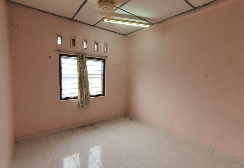 TAMAN HILLVIEW, IPOH