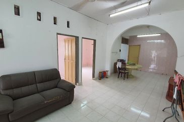 TAMAN HILLVIEW, IPOH