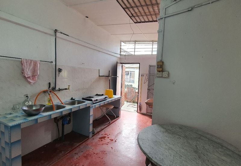 TAMAN HILLVIEW, IPOH