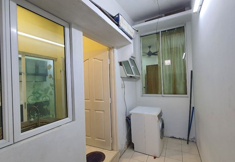 Panorama Lapangan Perdana