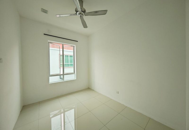 Panorama Lapangan Perdana