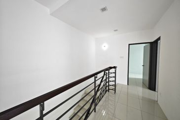 Panorama Lapangan Perdana