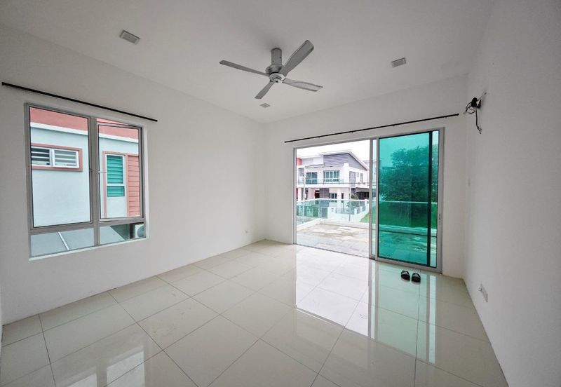 Panorama Lapangan Perdana