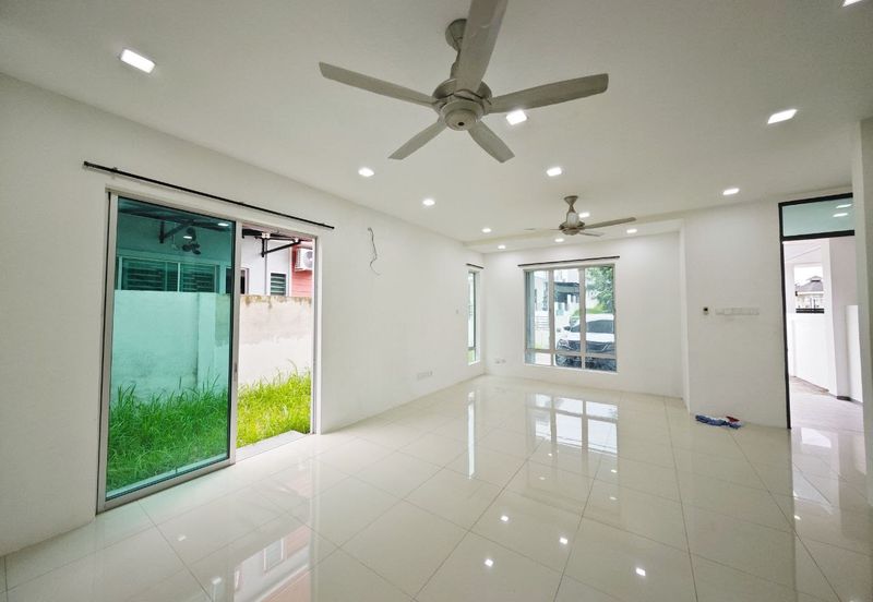 Panorama Lapangan Perdana