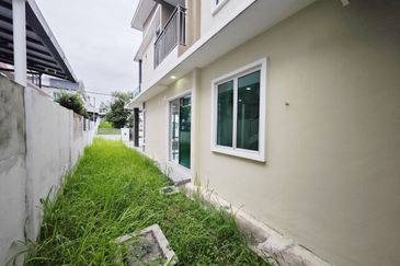 Panorama Lapangan Perdana