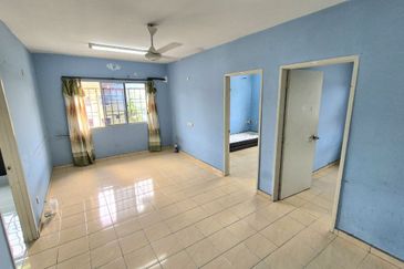 Permai Lake View Apartments