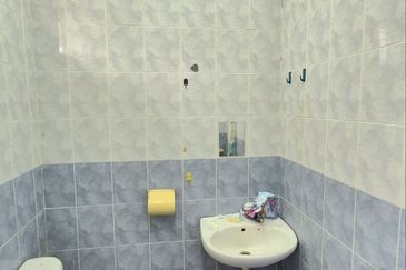 Permai Lake View Apartments