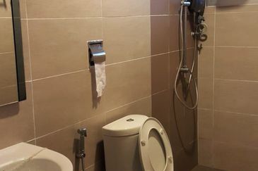 Ipoh Garden Taman Wah Keong Double Storey Terrace House