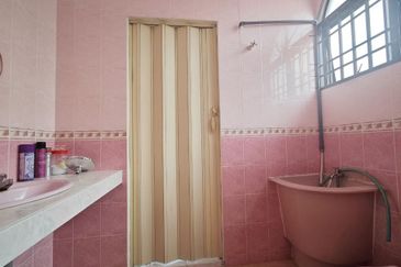 Pasir Puteh Double Storey Cluster Semi-D