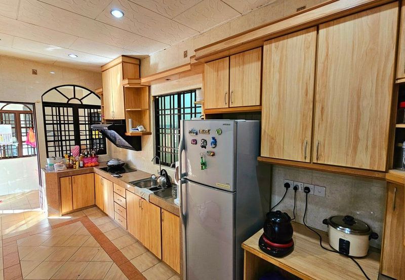 Menglembu Double Storey Semi D