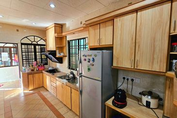 Menglembu Double Storey Semi D