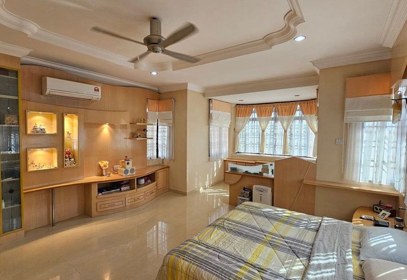 Menglembu Double Storey Semi D